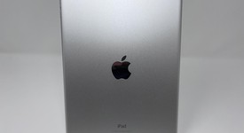 Mint
													Apple iPad Air 2 - Wi-Fi, Silver, 16 GB, photo 2 of 6