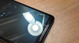 Fair
													Google Pixel 2 XL - Unlocked, Black, 128 GB, Google Edition, photo 2 of 10