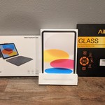 New Apple iPad 11th Gen - Wi-Fi, 256 GB, Silver, A3354