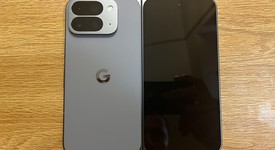 Good
													Google Pixel 10 Pro Fold - Verizon, Moonstone, 256 GB, GU0NP, photo 3 of 4