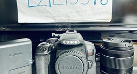 Mint
													Canon EOS Rebel T8i, photo 6 of 6