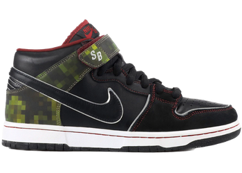 Nike SB Dunk Mid Nitraid for sale