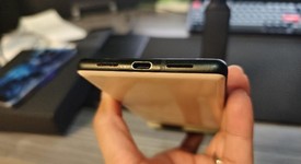 Good
													Google Pixel 6 - Unlocked, Coral, 128 GB, 8 GB, GB7N6, photo 4 of 25