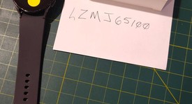 Good
													Samsung Galaxy Watch5 - Unlocked, Graphite, 40mm, photo 1 of 3