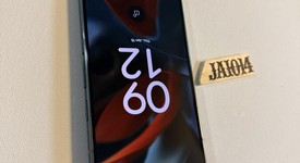 Good
													Google Pixel 9 Pro - Unlocked, Hazel, 256 GB, 16 GB, GR83Y, photo 4 of 7