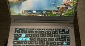 Mint
													MSI Laptop, photo 1 of 15