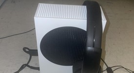 Good
													Xbox Series S (2020) - White, 512 GB, photo 4 of 5