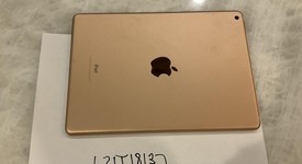 Good
													Apple iPad 6th Gen - Wi-Fi, Gold, 32 GB, A1893, photo 2 of 7