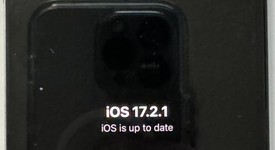 Good
													Apple iPhone Xs - AT&T, Silver, 64 GB, A1920, photo 5 of 15