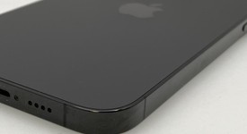 Good
													Apple iPhone 14 Pro Max - Unlocked, Black, 128 GB, A2651, photo 5 of 7