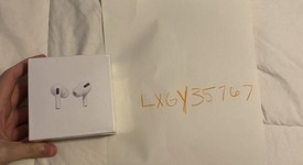 New
													Apple AirPods Pro 1st Gen - Wireless Case, photo 1 of 5
