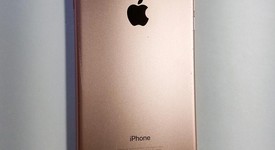 Fair
													Apple iPhone 7 Plus - Unlocked, Rose Gold, 128 GB, A1784, GSM, photo 3 of 4