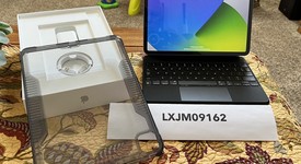 Mint
													Apple iPad Pro 11" 4th Gen 2022 - Wi-Fi, Gray, 256 GB, photo 1 of 11