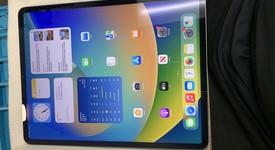 Mint
													Apple iPad Pro 12.9" 6th Gen 2022 - Unlocked, Gray, 256 GB, photo 2 of 11