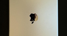 Good
													Apple iPad 5th Gen - Wi-Fi, Silver, 32 GB, A1822, photo 3 of 4