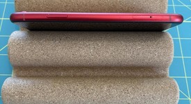 Mint
													Apple iPhone Xr - Unlocked, Red, 64 GB, A1984, photo 4 of 9