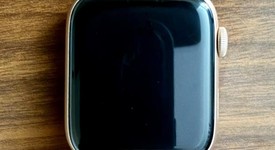 Mint
													Apple Watch Series 6 44mm - Gold, A2292 - GPS, Aluminum, photo 5 of 9