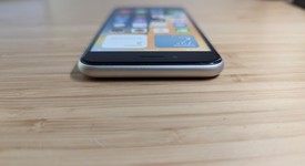 Good
													Apple iPhone SE 3rd Gen 2022 - Cricket, Starlight, 64 GB, A2595, photo 5 of 14