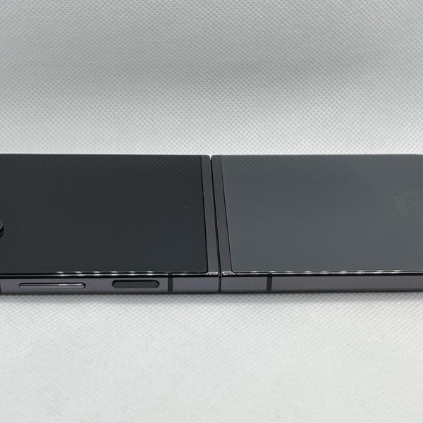 Samsung Galaxy Z Flip5 - Unlocked, 256 GB, Graphite, 8 GB, SM-F731U1