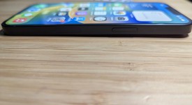 Good
													Apple iPhone 13 - Unlocked, Midnight, 128 GB, A2482, photo 4 of 13