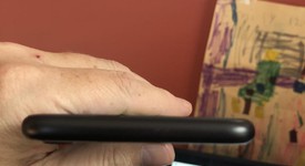 Good
													Apple iPhone SE 2nd Gen 2020 - Unlocked, Black, 64 GB, A2275, photo 4 of 6