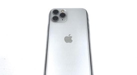 Good
													Apple iPhone 11 Pro - Sprint, Silver, 256 GB, A2160, photo 2 of 6