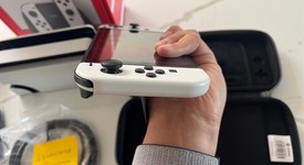 Mint
													Nintendo Switch - OLED - White, 64 GB, photo 1 of 6