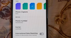 Mint
													Motorola Razr (2024) - Unlocked, Gray, 256 GB, 8 GB, photo 5 of 12