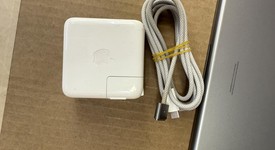 Mint
													MacBook Air 2022 - 13" - Apple M2, Gray, 256 GB, 16 GB, photo 1 of 8