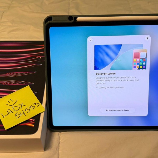 Apple iPad Pro 13 inch (M4) 2024 - Wi-Fi, 1 TB, Black, 16 GB, A2925, Standard Glass