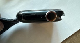 Fair
													Apple Watch Series 7 41mm - Unlocked, Midnight, A2475 - Cellular, Aluminum, photo 3 of 4