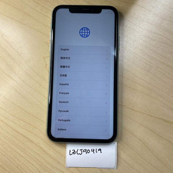 Apple iPhone 11 - Unlocked Non-US, 64 GB, Green, A2221
