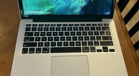 Fair
													MacBook Pro 2015 (Retina) - 13" - Silver, 256 GB, 8 GB, photo 2 of 4