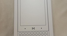 Mint
													Minimal Phone - Unlocked, Pebble, 128 GB, 6 GB, photo 3 of 10