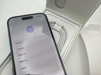Apple iPhone 16
