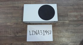 Good
													Xbox Series S (2020) - White, 512 GB, photo 1 of 10