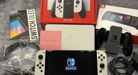 Mint
													Nintendo Switch - OLED - White, 64 GB, photo 1 of 4