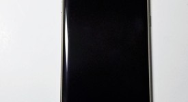 Good
													Samsung Galaxy S7 Edge - Unlocked, Gold, 32 GB, SM-G935U, photo 2 of 4
