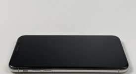 Mint
													Apple iPhone Xs - AT&T, Gray, 64 GB, A1920, photo 5 of 6