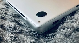 Good
													MacBook Pro Late 2023 (M3) - 16" - Apple M3 Max 16-core, Silver, 2 TB, 64 GB, 40-core GPU, photo 4 of 15