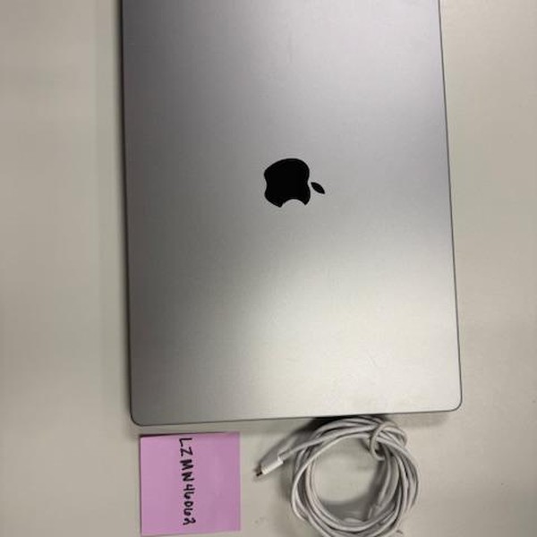 MacBook Pro 2021 - 16 inch - 512 GB, Gray, 16 GB, Apple M1 Pro 10-core