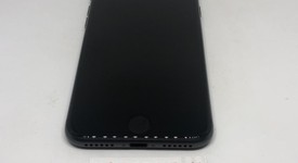 Good
													Apple iPhone 8 - Verizon, Gray, 256 GB, A1863, photo 3 of 9