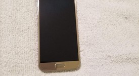 Good
													Samsung Galaxy S7 - Unlocked, Gold, 32 GB, SM-G930R7, photo 5 of 6