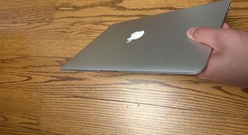Good
													MacBook Air 2017 - 13" - I5, Silver, 128 GB, 8 GB, photo 3 of 11