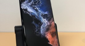 Fair
													Samsung Galaxy S22 Ultra - Unlocked Non-US, Green, 256 GB, 12 GB, SM-S908E, photo 1 of 3