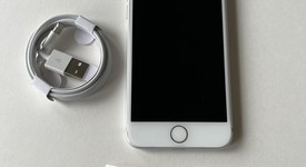Good
													Apple iPhone 7 - Unlocked, Silver, 32 GB, A1660, photo 3 of 9