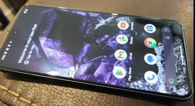 Good
													Google Pixel 8 - Unlocked, Obsidian, 128 GB, 8 GB, G9BQD, Sub-6 5G, photo 3 of 6