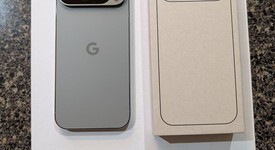 Mint
													Google Pixel 9 Pro - Unlocked, Hazel, 256 GB, 16 GB, GR83Y, photo 2 of 8