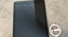 Good
													Apple iPad 6th Gen - Wi-Fi, Gray, 128 GB, A1893, photo 2 of 9