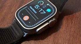 Good
													Apple Watch Ultra 49mm - Unlocked, Titanium, A2622, photo 3 of 6